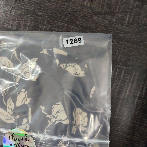 Womens Floral‎ XS Black White Peplum Ruffle Hem Casual Y2K babydoll Cropped Top - Picture 13 of 13